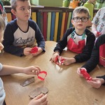 6-latki z gr.VI przygotowują się do Świąt Bożego Narodzenia
