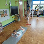 Gimnastyka ważna sprawa! - zabawy ruchowe