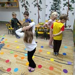 Na końcu tęczy - zabawa dydaktyczna