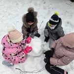 Zimowe zabawy na śniegu