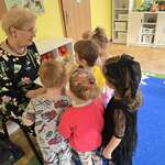 Miłe spotkanie z panią Basią wolontariuszką klubu seniora PCK