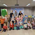 Czytanie z Wyobraźnią – wizyta Tygrysków w bibliotece osiedlowej