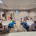 Wizyta Grupy Sówek w bibliotece osiedlowej